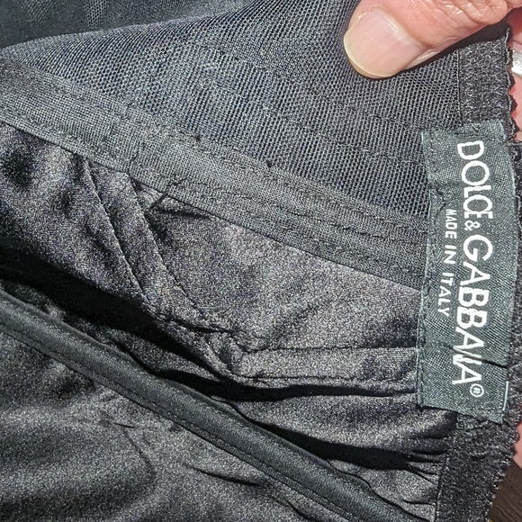 Dolce and Gabbana size small - Picture 9 of 9
